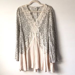 Jodifl 🤍 flowy lace top